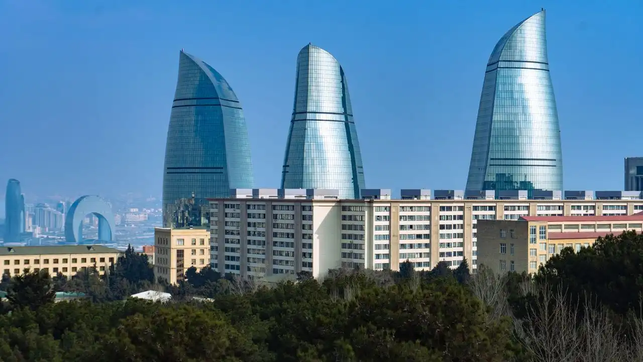 Improve Your Azerbaijani Listening Skills With These Local Musicians